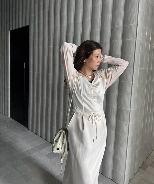 セール】UND DOCKING DESIGN SWEAT DRESS（ワンピース）｜Ameri