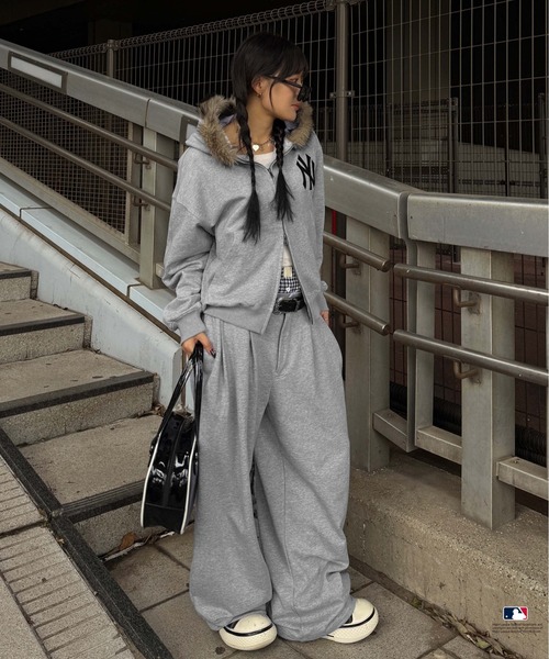 別注】MLB/刺繍フロントタックスウェットパンツ（スウェットパンツ