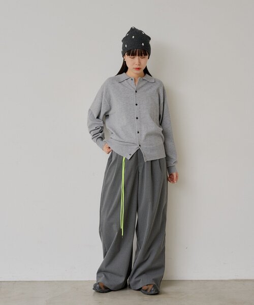 WHIMSIC（ウィムジック）の「【UNISEX/2サイズ展開】ピンストライプワイドスラックス（その他パンツ・メンズ・グレー/ネイビー・1/2）」の21枚目の写真