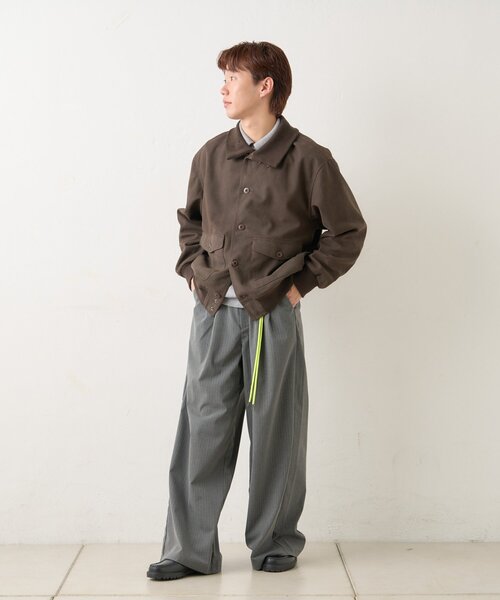 WHIMSIC（ウィムジック）の「【UNISEX/2サイズ展開】ピンストライプワイドスラックス（その他パンツ・メンズ・グレー/ネイビー・1/2）」の3枚目の写真