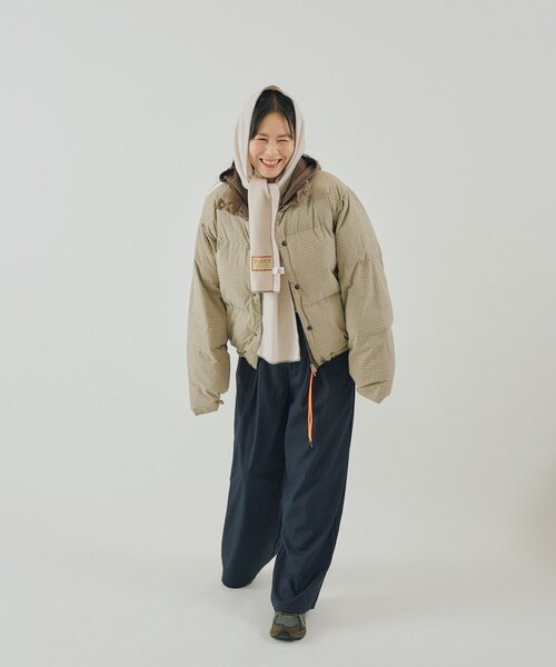 WHIMSIC（ウィムジック）の「【UNISEX/2サイズ展開】ピンストライプワイドスラックス（その他パンツ・メンズ・グレー/ネイビー・1/2）」の12枚目の写真