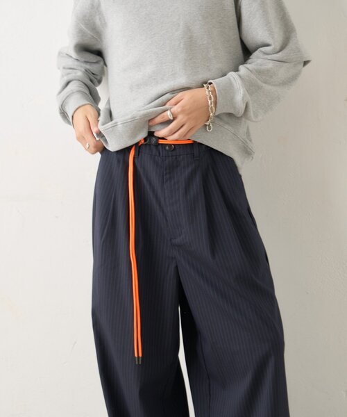 WHIMSIC（ウィムジック）の「【UNISEX/2サイズ展開】ピンストライプワイドスラックス（その他パンツ・メンズ・グレー/ネイビー・1/2）」の18枚目の写真