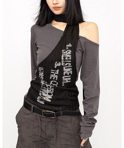CHEER(チアー)の「レイヤードストール風オフショルトップス(Tシャツ/カットソー・レディース・ブラック/キャメル・M)」の14枚目の写真
