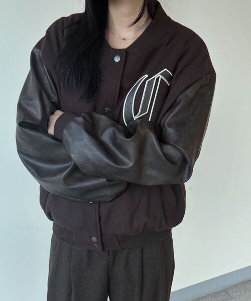 CURETTY(キュリティ)の「C VELVET LOGO FLEECE ZIP-UP HOODIE_PURPLE(パーカー・レディース・パープル・SMALL)」の6枚目の写真