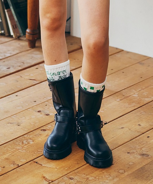 RNA(アールエヌエー)の「E5218 PINK MOTEL スモールジャンクスタンドソックス(ソックス/靴下・レディース・ホワイト×レッド/ホワイト×グリーン/ブラック×シルバー/ブラック×ゴールド・FREE)」の18枚目の写真