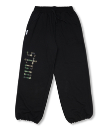 STIGMA（スティグマ）の「Camouflage STGM Wide Jogger Pants Black（スウェットパンツ）」