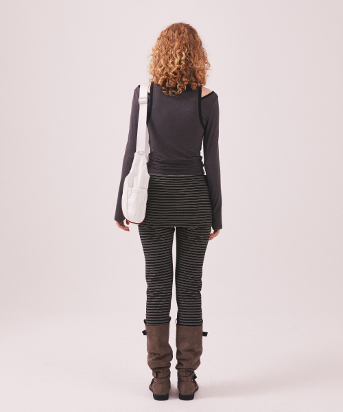 MENASOO（ミナス）の「Stretch Layered T Shirt_Charcoal（Tシャツ/カットソー・レディース・ダークグレー・SMALL/MEDIUM）」の8枚目の写真