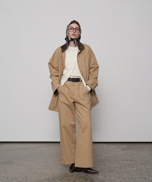 Cutting Line Cotton Pants Beige