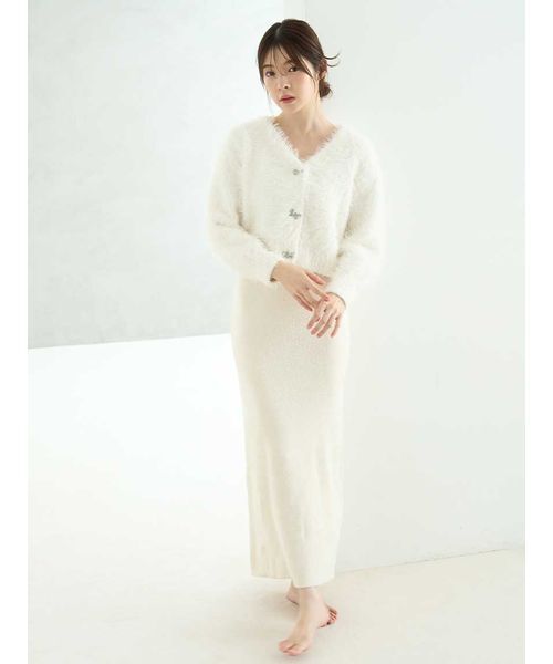 SNIDEL HOME(スナイデルホーム)の「【NEW YEAR'S SPECIAL ITEM】シャギーカーディガン×ワンピースセット(ルームウェア/パジャマ・レディース・オフホワイト/ブルー/モカ/ピンク・F)」の11枚目の写真