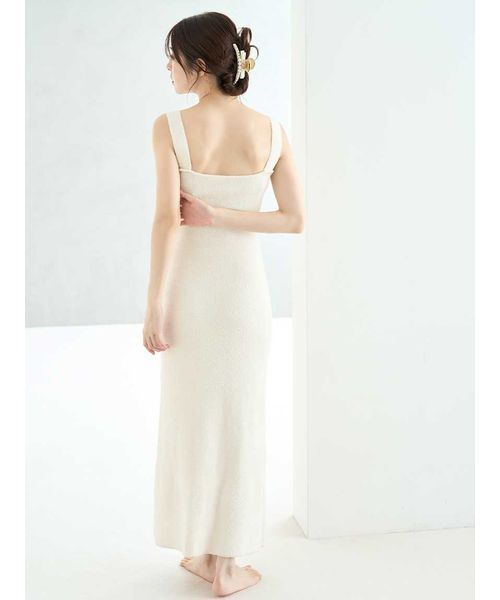SNIDEL HOME(スナイデルホーム)の「【NEW YEAR'S SPECIAL ITEM】シャギーカーディガン×ワンピースセット(ルームウェア/パジャマ・レディース・オフホワイト/ブルー/モカ/ピンク・F)」の14枚目の写真
