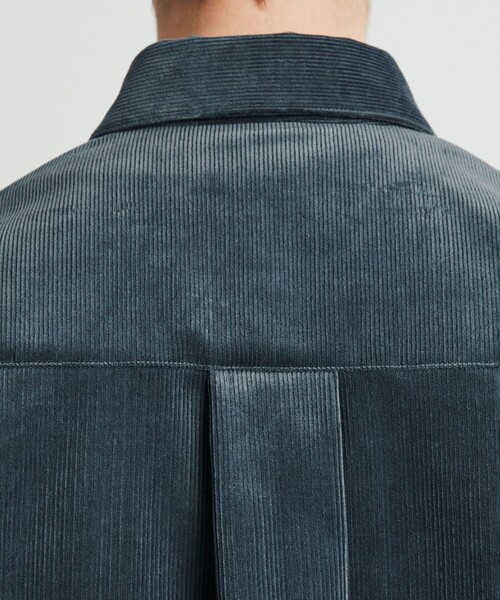 UNITED TOKYO（ユナイテッドトウキョウ）の「WOOL CORDUROY ロングスリーブシャツ　｜冬服/インナー/ウール/ストレッチ/起毛/通勤/冬シャツ（シャツ/ブラウス・メンズ・ダークグレー/ブラック/ネイビー・1/2）」の9枚目の写真