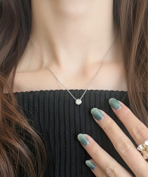 styiro（スタイロ）の「金属アレルギー対応 サークルフレームビジューステンレスネックレス（ネックレス・レディース・ゴールド/シルバー・FREE）」の6枚目の写真