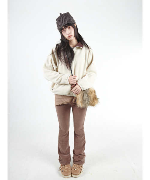 MUWM(ムウム)の「ファーリーパーバッグ Furry Paw Bag (2カラー)(メッセンジャーバッグ・レディース・ブラウン/ライトブラウン・FREE)」の10枚目の写真
