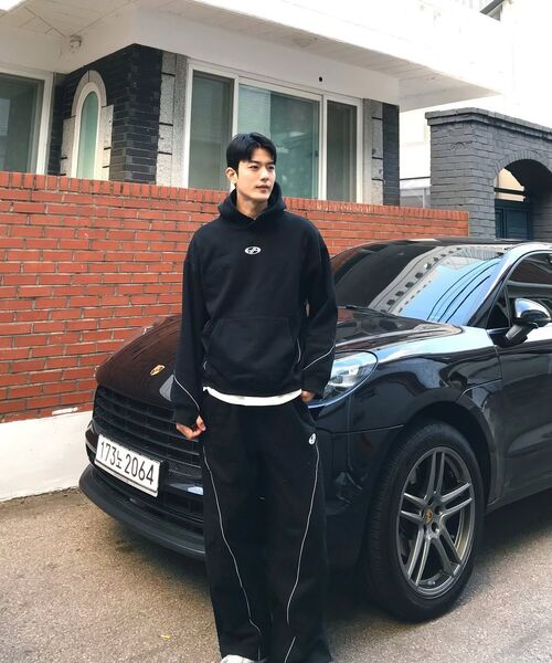 HYUNFIT（ヒョンフィット）の「REFLECTION TRACK PANTS-[BLACK]（スウェットパンツ・メンズ・その他・SMALL/MEDIUM/LARGE/X-LARGE）」の6枚目の写真