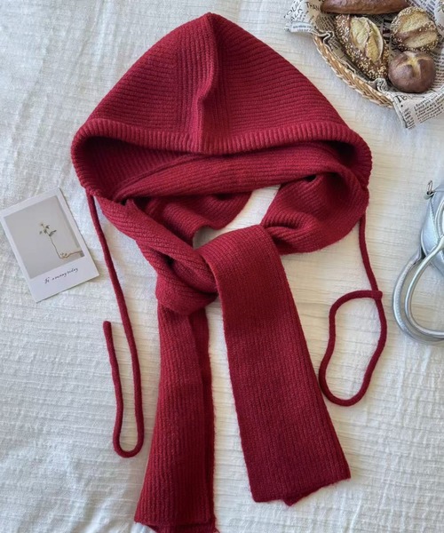 ADDITION STORE(アディションストア)の「【5色展開】\頭まですっぽり/フード型 ニットマフラー / asfm(マフラー・レディース・オフホワイト/グレー/ブルー/ブラック/レッド・FREE)」の10枚目の写真