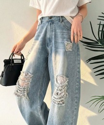 classicalelf（クラシカルエルフ）の「レースにキュン!ラフに攻めて。綿100% レース付きダメージデニムカーブパンツ（デニムパンツ）」