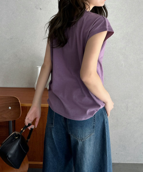 Eclat one(エクラワン)の「【Eclat one】ベーシック フレンチスリーブ T(Tシャツ/カットソー・レディース・パープル/オフホワイト/ブラック・FREE)」の13枚目の写真