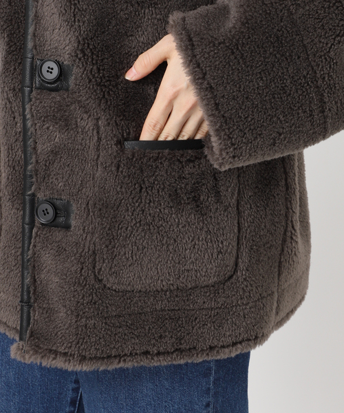 B.C STOCK（ベーセーストック）の「《S/Mサイズ展開》リバーシブルムートンライクコート2（ムートンコート・レディース・ブラック/ブラウン・SMALL/MEDIUM）」の11枚目の写真