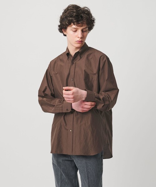 UNITED ARROWS(ユナイテッドアローズ)の「ヨネザワ シルクポプリン ボタンダウン シャツ「 SLOW & 」(シャツ/ブラウス・メンズ・ダークブラウン/ライトブルー・XL/L/M/S)」の3枚目の写真