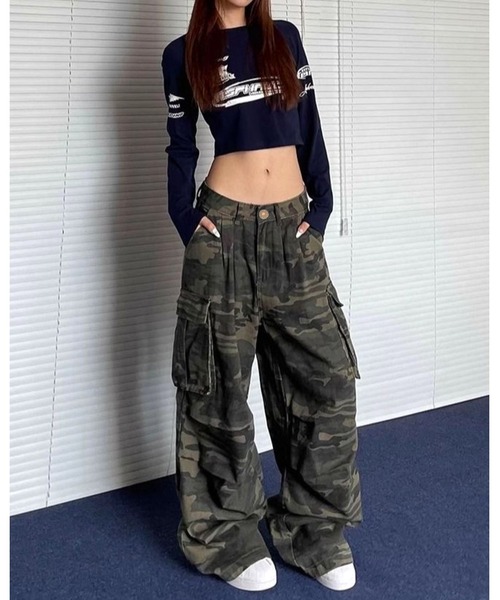 inst.ALL(インストール)の「ミリタリールーズカーゴパンツ(カーゴパンツ・レディース・カーキ・S/M/L)」の5枚目の写真