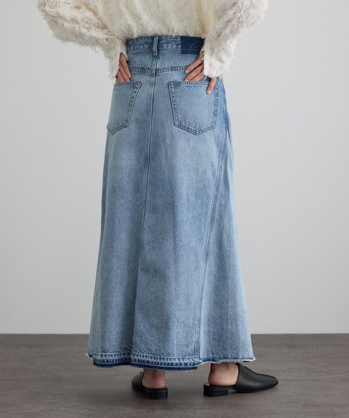 SALON adam et rope'（サロン アダム エ ロペ）の「【WEB限定】リメイクライクデニムスカート（デニムスカート・レディース・サックスブルー/オフホワイト・S/M）」の6枚目の写真