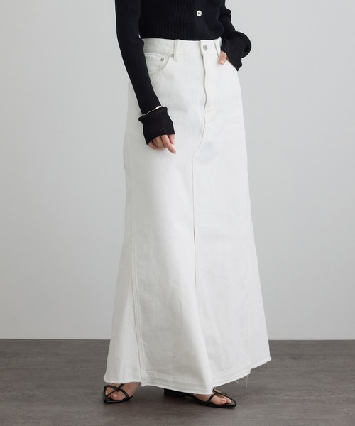 SALON adam et rope'（サロン アダム エ ロペ）の「【WEB限定】リメイクライクデニムスカート（デニムスカート・レディース・サックスブルー/オフホワイト・S/M）」の17枚目の写真