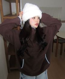 Aelina（エリナ）の「フード付き配色フリーススウェット（パーカー）」