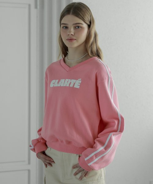 LOSSYROW（ロッシロー）の「Lossy  Line Point V-Neck Sweatshirt_pink（スウェット・レディース・その他・FREE）」の4枚目の写真
