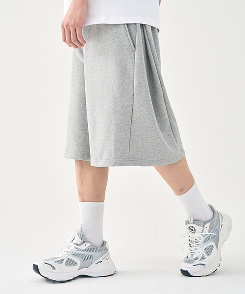 ARRAYED（アレイド）の「コンフィインバーテッドプリーツスウェットハーフパンツ[DARK GRAY]（その他パンツ・メンズ・その他・MEDIUM/LARGE/X-LARGE）」の6枚目の写真
