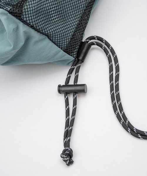 Remember.(リメンバー)の「メッシュポケットナップサック / Mesh Pocket Gym Sack(バックパック/リュック・メンズ・グリーン/ブラック/ブルー・FREE)」の14枚目の写真