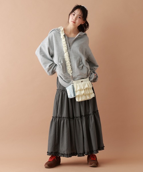 tiny tiny（ティニーティニー）の「アソート生地ポーチチャーム[tiny tiny(ティニーティニー)]（チャーム・レディース・ホワイト/ライトブルー・0）」の6枚目の写真