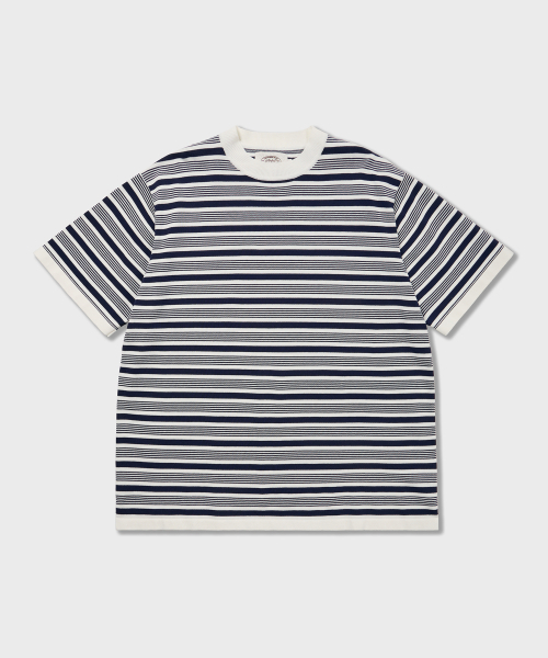 AMFEAST(アンフィースト)の「70年代マルチストライプコットンニットネイビー(Tシャツ/カットソー・メンズ・その他・MEDIUM/LARGE/X-LARGE)」の1枚目の写真