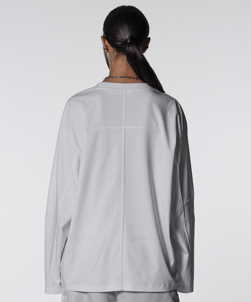 VONVAT(ヴォンバト)の「Biker Incision Long Sleeve (Off-White)(Tシャツ/カットソー・レディース・その他・2/3)」の3枚目の写真