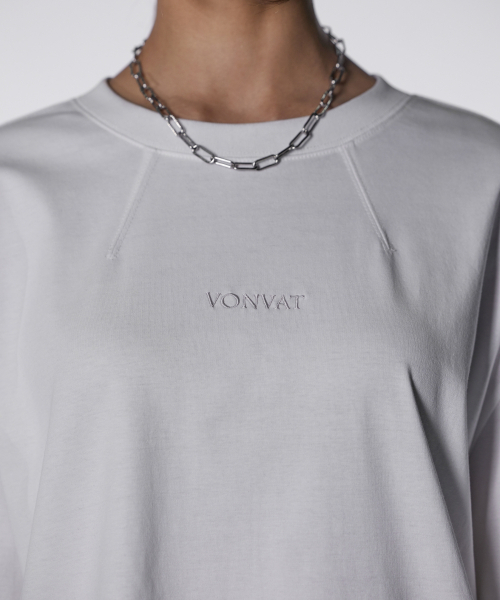 VONVAT(ヴォンバト)の「Biker Incision Long Sleeve (Off-White)(Tシャツ/カットソー・レディース・その他・2/3)」の4枚目の写真