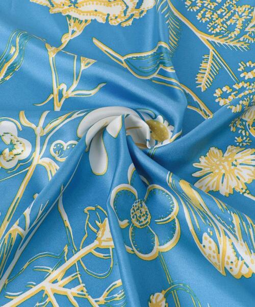 URBAN RESEARCH ROSSO WOMEN（アーバンリサーチ　ロッソ）の「manipuri　65バルーンバンダナ（バンダナ/スカーフ・レディース・アイボリー/ブルー・-）」の13枚目の写真