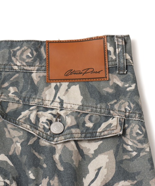 atmos pink（アトモスピンク）の「atmos pink Rose Camouflage Cargo Pants / アトモスピンク ローズ カモフラージュ カーゴ パンツ（その他パンツ・レディース・カーキ/ピンク・M/S）」の6枚目の写真