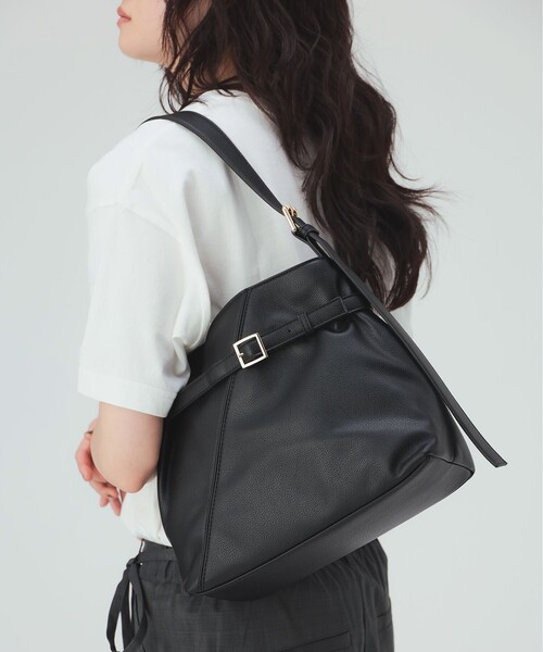 BEAMS HEART(ビームスハート)の「細ベルト トートバッグ(トートバッグ・レディース・ブラック/ブラウン系その他2・ONE SIZE)」の1枚目の写真