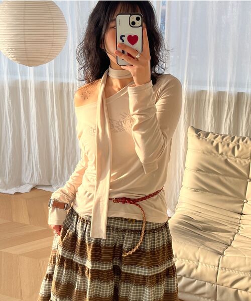 HAVISM(ヘビズム)の「LVER BOAT NECK L/S TEE(BEIGE)(Tシャツ/カットソー・レディース・その他・ONE SIZE)」の7枚目の写真