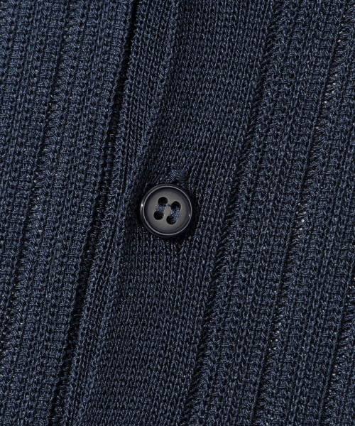 KIIMUIR（キミュア）の「クールタッチヘンリーネッククロップニット_ネイビー（ニット/セーター・メンズ・ネイビー・MEDIUM/LARGE/X-LARGE）」の6枚目の写真