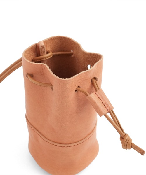 STANDARD SUPPLY(スタンダードサプライ)の「アーツアンドクラフツ / HORSE LEATHER ホースレザー / POUCH SHOULDER ポーチショルダー(ショルダーバッグ・レディース・タン/チョコ/ブラック・FREE)」の8枚目の写真