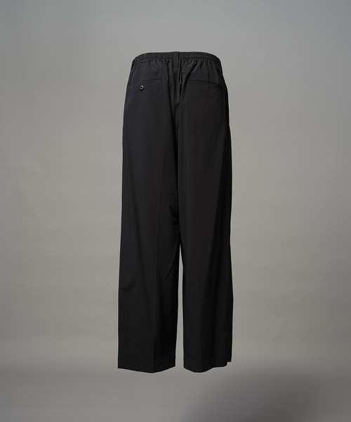 MAISON SPECIAL（メゾンスペシャル）の「《UNISEX》【PERTEX】Prime-Wide Two-tuck Trousers/【パーテックス】プライムワイドツータックスラックス【MAISON SPECIAL/メゾンスペシャル】■セットアップ対応■（スラックス・メンズ・ブラック/グレー/チャコールグレー・0/1/2）」の20枚目の写真