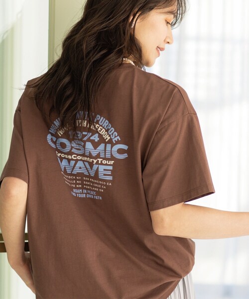 SHOO・LA・RUE（シューラルー）の「カジュアルプリントTシャツ（Tシャツ/カットソー・レディース・チャコール/ワイン系1/ホワイト/ブルー系その他2/ブラウン系その他・03/02）」の4枚目の写真