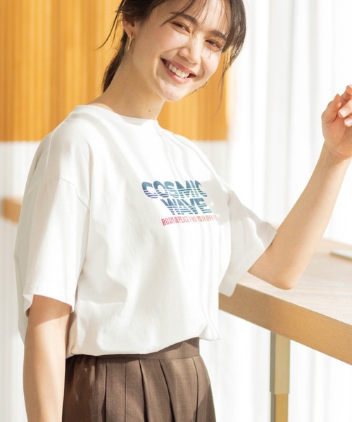 SHOO・LA・RUE（シューラルー）の「カジュアルプリントTシャツ（Tシャツ/カットソー・レディース・チャコール/ワイン系1/ホワイト/ブルー系その他2/ブラウン系その他・03/02）」の21枚目の写真