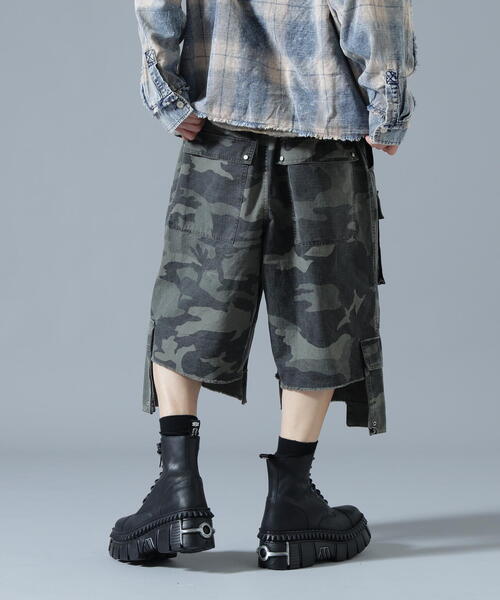 DANKE SCHON(ダンケシェーン)の「DankeSchon/ダンケシェーン/RIPSTOP W-CARGO SHORTS(カーゴパンツ・レディース・その他2/ブラック・L/M)」の4枚目の写真