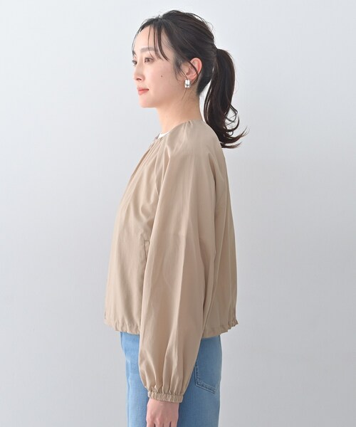 UNTITLED（アンタイトル）の「シャイニータイプライターブルゾン（ブルゾン・レディース・サンドベージュ/スミクロ・03/02/01/00/04/44/48/50）」の14枚目の写真