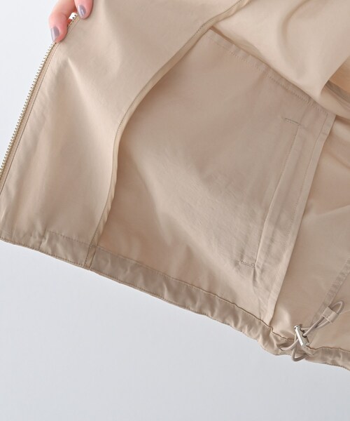 UNTITLED（アンタイトル）の「シャイニータイプライターブルゾン（ブルゾン・レディース・サンドベージュ/スミクロ・03/02/01/00/04/44/48/50）」の20枚目の写真