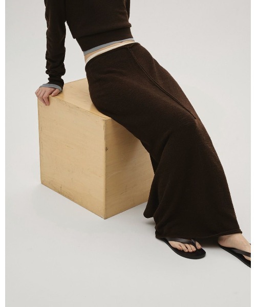 TODAYFUL（トゥデイフル）の「Miniboucle Knit Skirt 12610806（スカート・レディース・ブラウン/グレー/オフホワイト・36/38）」の3枚目の写真