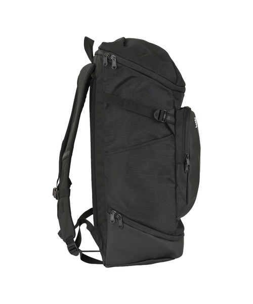 NEW BALANCE(ニューバランス)の「トップローディングバックパック40L(バックパック/リュック・メンズ・ブラック×ゴールド/ブラック×ホワイト・ONE SIZE)」の16枚目の写真