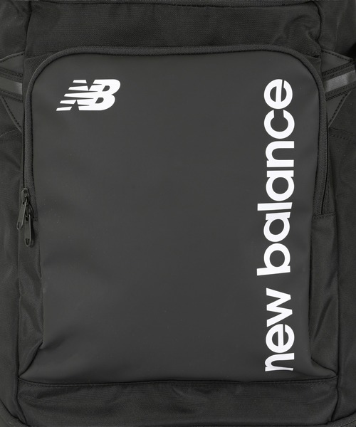 NEW BALANCE(ニューバランス)の「トップローディングバックパック40L(バックパック/リュック・メンズ・ブラック×ゴールド/ブラック×ホワイト・ONE SIZE)」の14枚目の写真