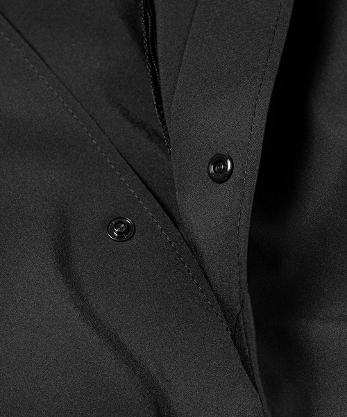 PUMA(プーマ)の「OVERSIZED SS SHIRT(シャツ/ブラウス・メンズ・グリーン系その他/ベージュ系その他/ブラック/ブラウン系その他・M)」の9枚目の写真